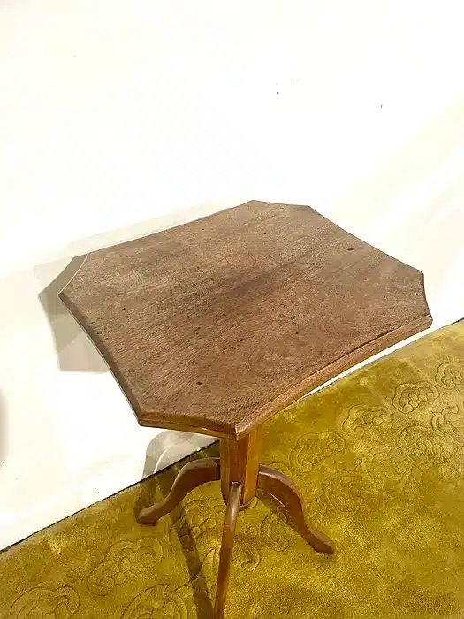Victorian Tripod Mahogany Pedestal Table