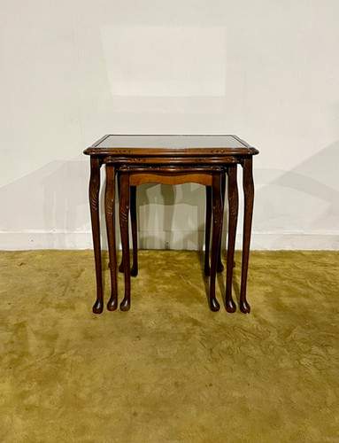Reproduction Mahogany Nest Of Three Tables