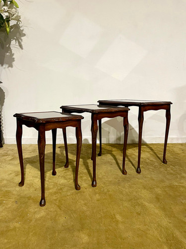 Reproduction Mahogany Nest Of Three Tables