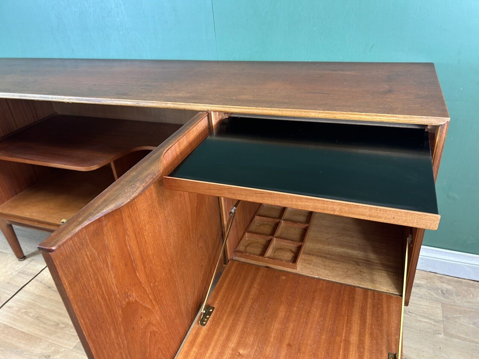 Retro Vintage Mid Century Teak Mcintosh Dunvegan Sideboard-Courier