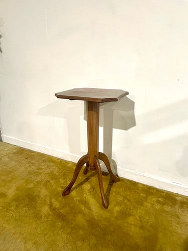 Victorian Tripod Mahogany Pedestal Table