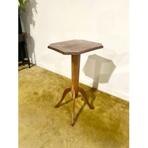 Victorian Tripod Mahogany Pedestal Table