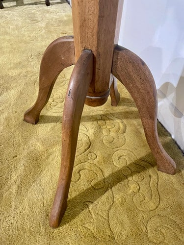 Victorian Tripod Mahogany Pedestal Table