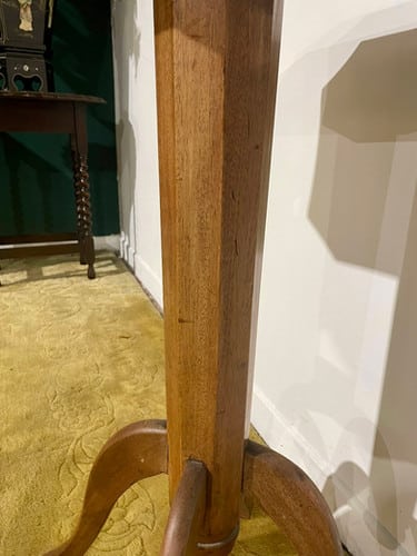 Victorian Tripod Mahogany Pedestal Table