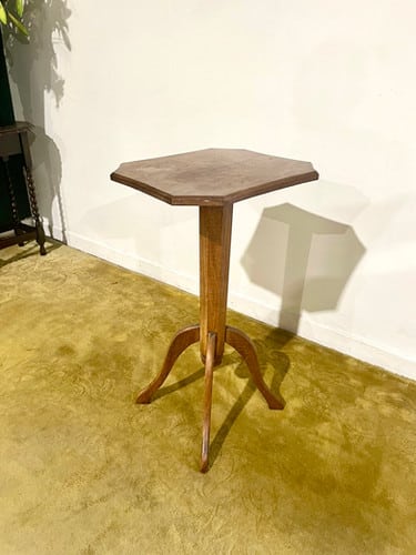 Victorian Tripod Mahogany Pedestal Table