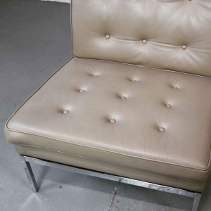 Florence Knoll lounge chair