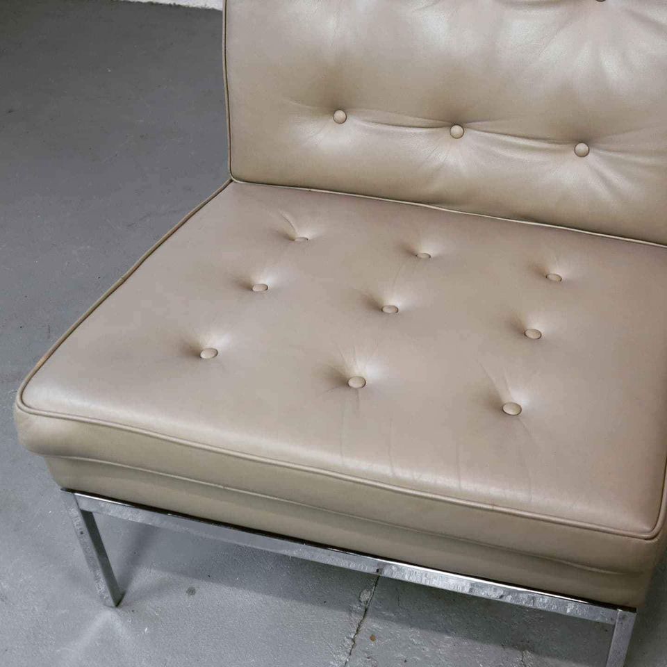 Florence Knoll lounge chair