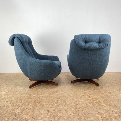 Mid Century Egg Chair