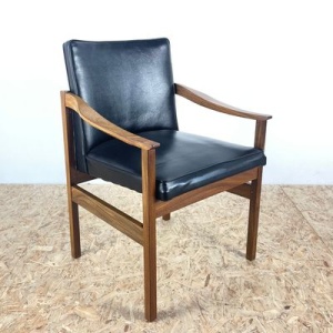 Mid Century Dining Chairs By Robert Heritage