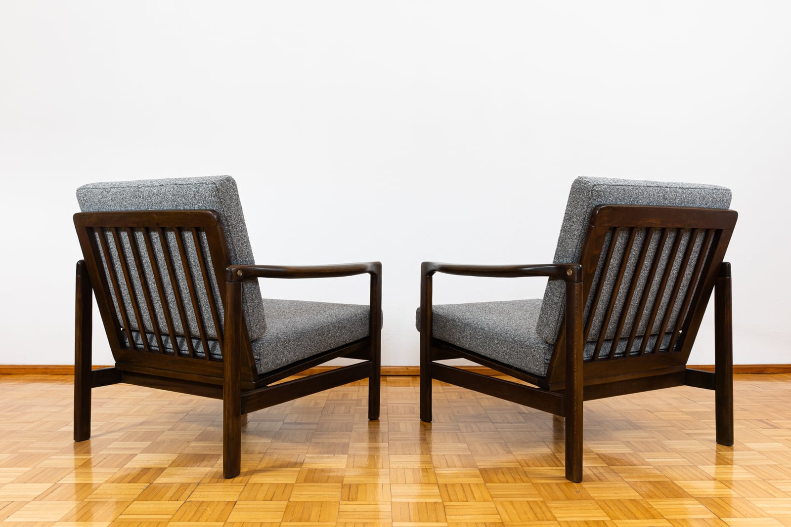 Pair of B-7522 armchairs by Zenon Bączyk, Poland, 1960’S