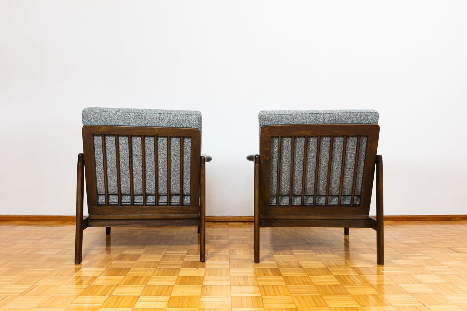 Pair of B-7522 armchairs by Zenon Bączyk, Poland, 1960’S
