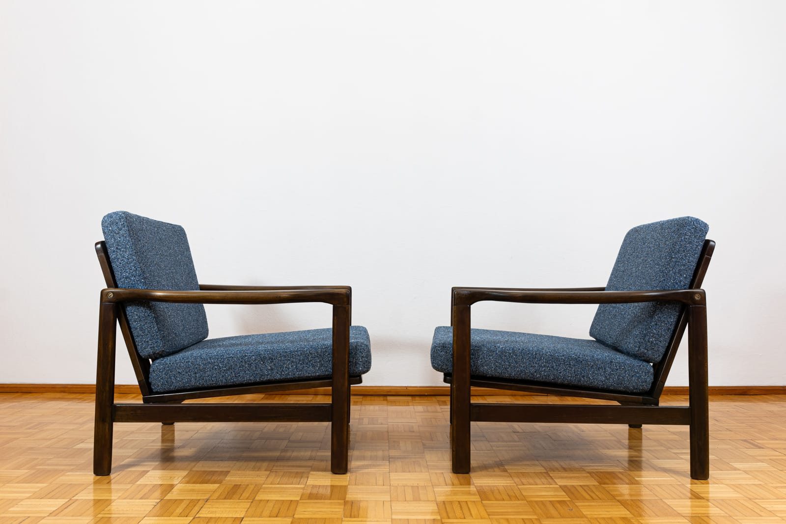 Pair of B-7522 armchairs by Zenon Bączyk, Poland, 1960’S