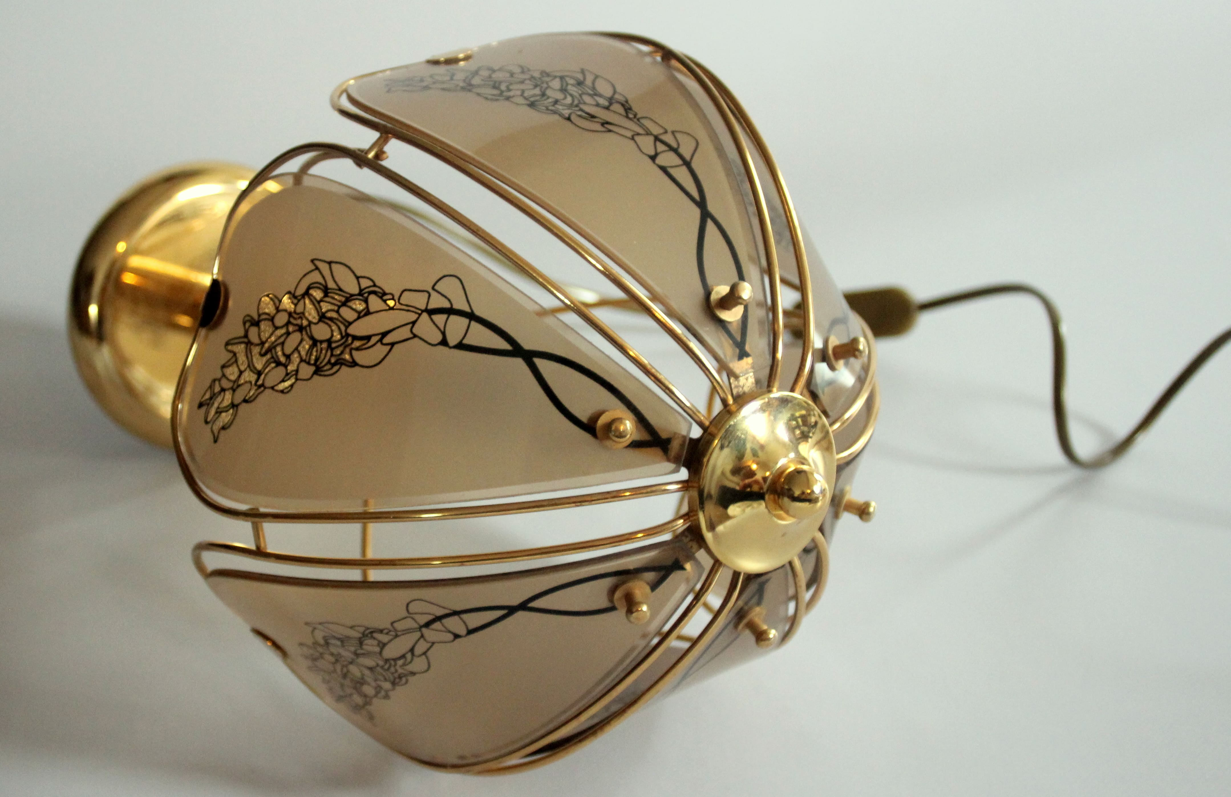 Elegant table lamp made of brass and smoked glass, Vintage