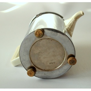 1920s Antique Art Deco german coffee pot by Bauscher/Weiden made of ceramic with a metal warming hood