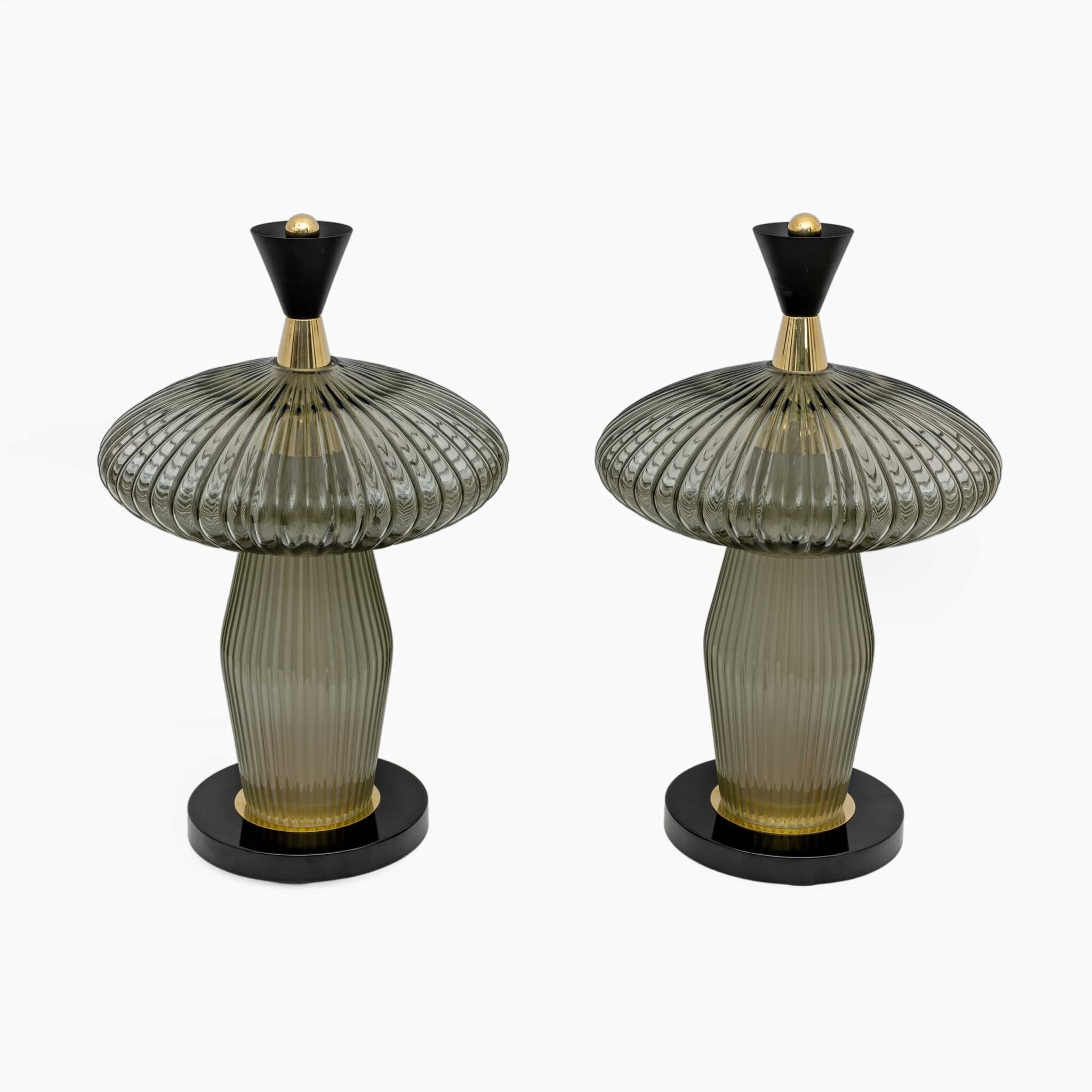 Pair of Mushroom-shaped Table Lamps Murano Glass and Brass Feng Shui Style
