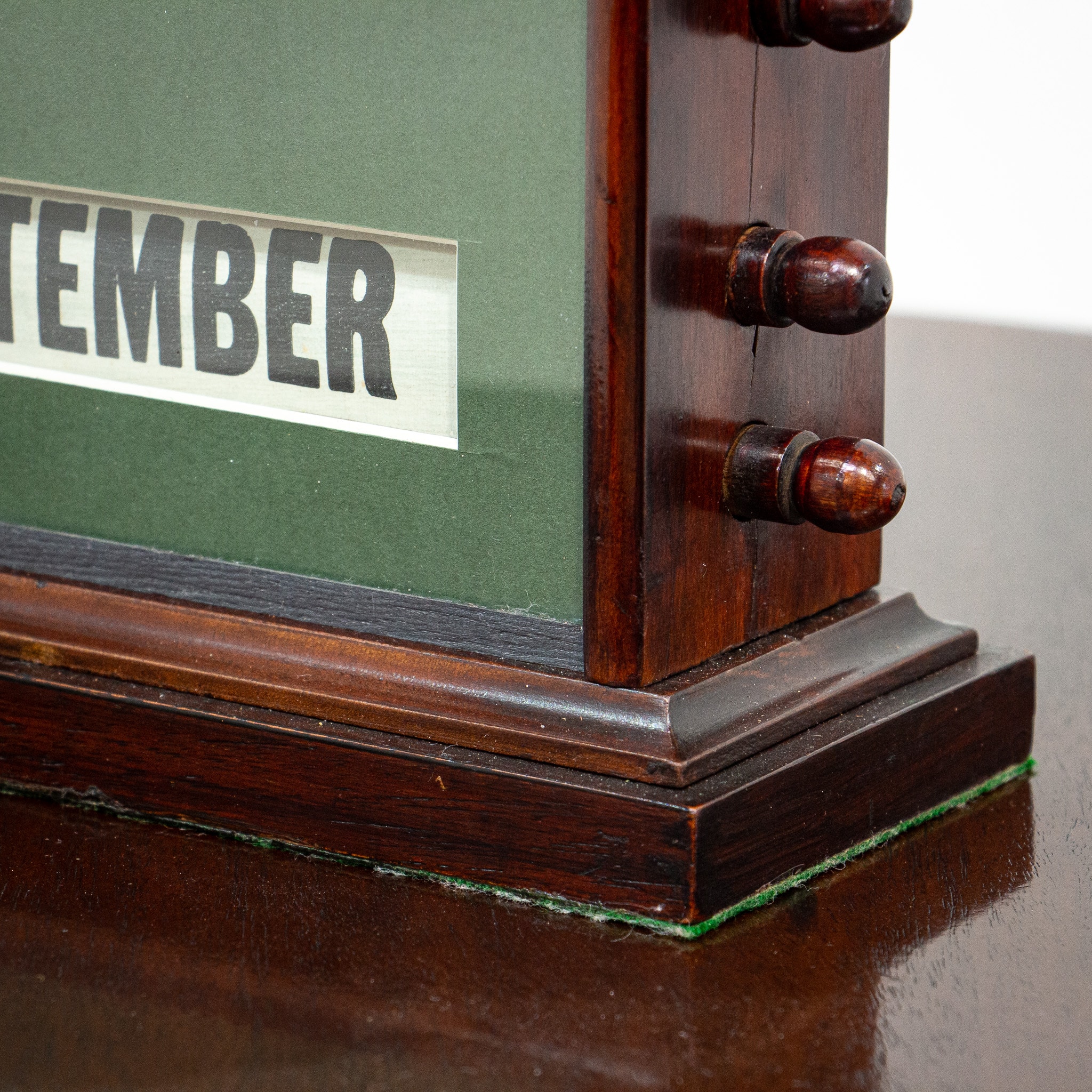 Large Perpetual Desk Calendar