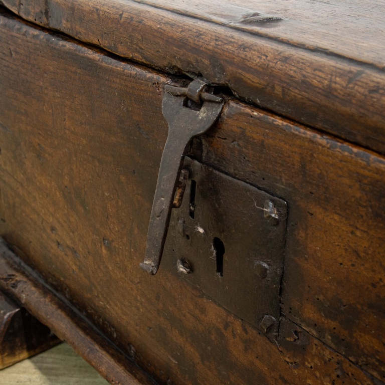 Small 18th Century Coffer in Excellent Original Condition - Image 7