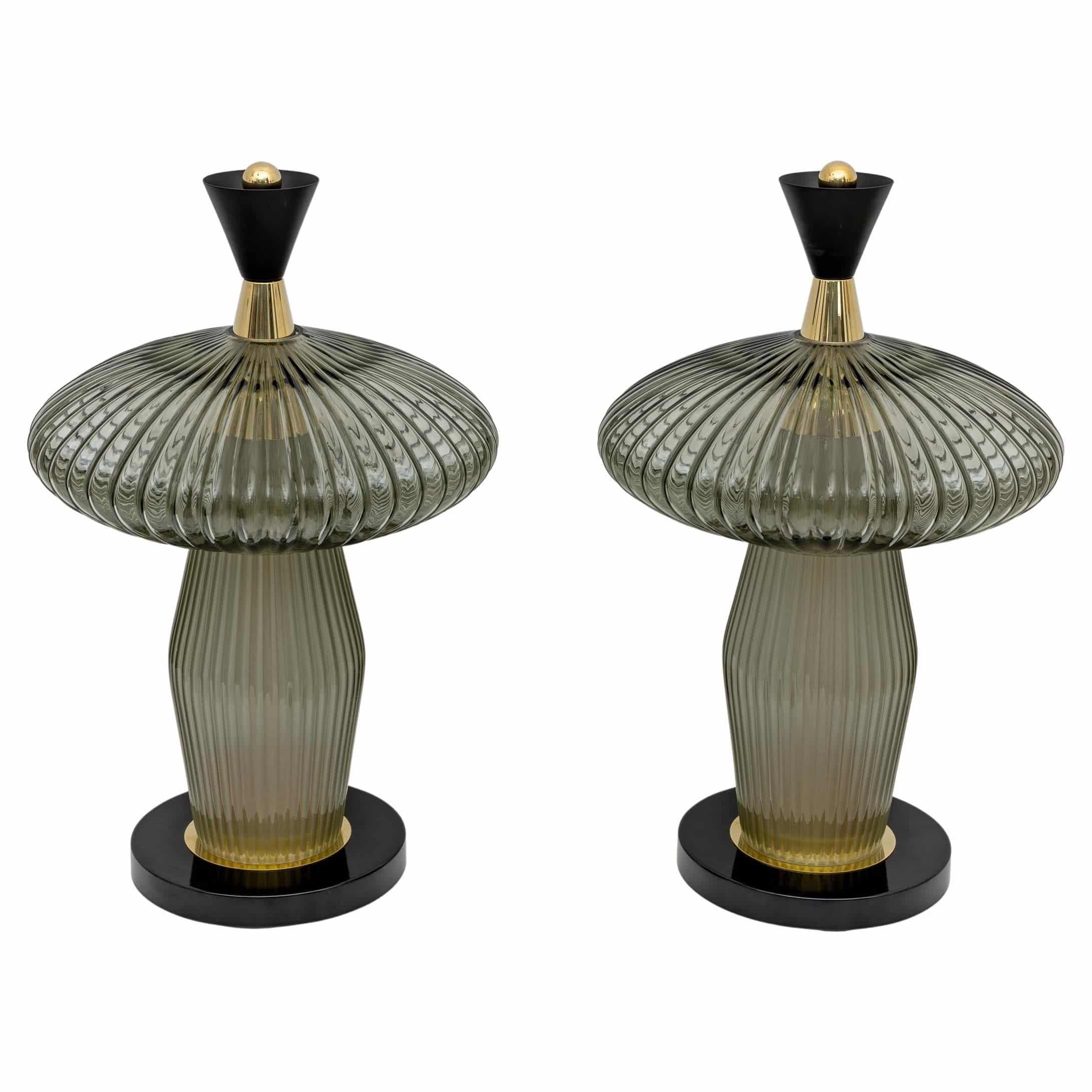 Pair of Mushroom-shaped Table Lamps Murano Glass and Brass Feng Shui Style