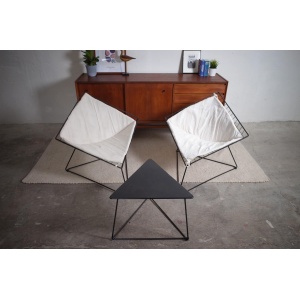 2 x OTI chairs and table Gammelgaard Diamond