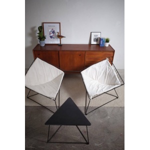 2 x OTI chairs and table Gammelgaard Diamond