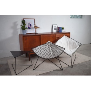 2 x OTI chairs and table Gammelgaard Diamond