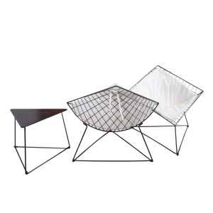 2 x OTI chairs and table Gammelgaard Diamond