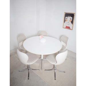 5 x Giroflex chairs and Herman Miller dining table