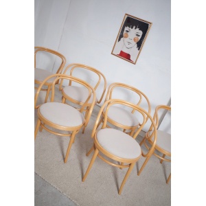 6 x Thonet 209 bentwood chairs dining room