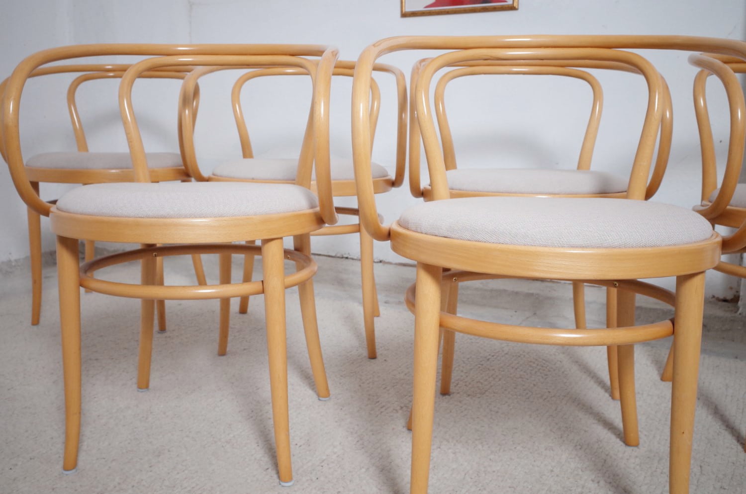 6 x Thonet 209 bentwood chairs dining room