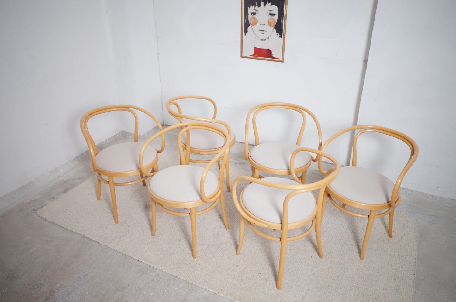6 x Thonet 209 bentwood chairs dining room