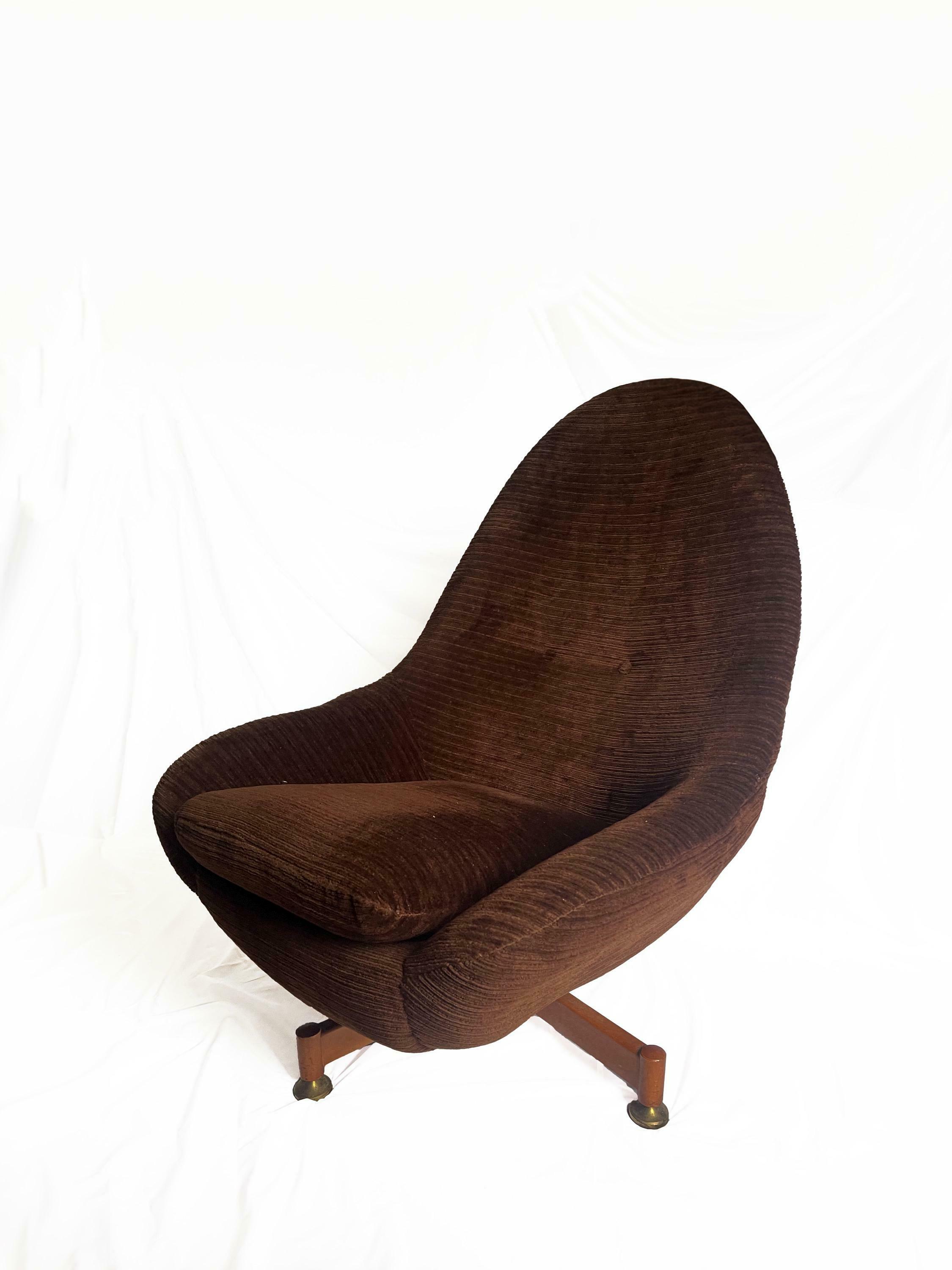 Swivel Chair From Greaves & Thomas, Mid Century Egg Chair, Vintage Chocolate Brown Velvet Egg Chair, Original Cover. Teak Legs
