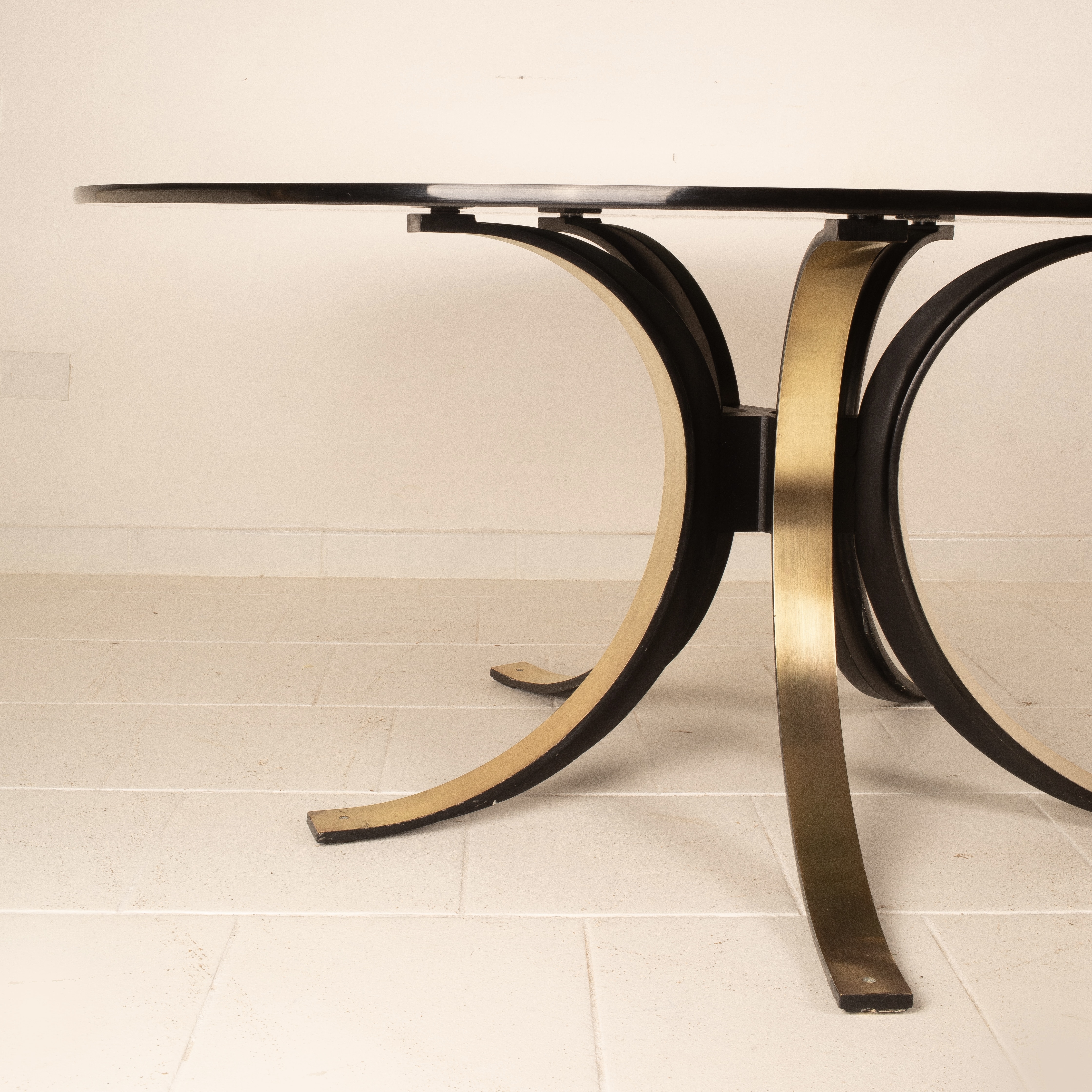 Rare "T69 XL" Table by Osvaldo Borsani and Eugenio Gerli for Tecno SPA