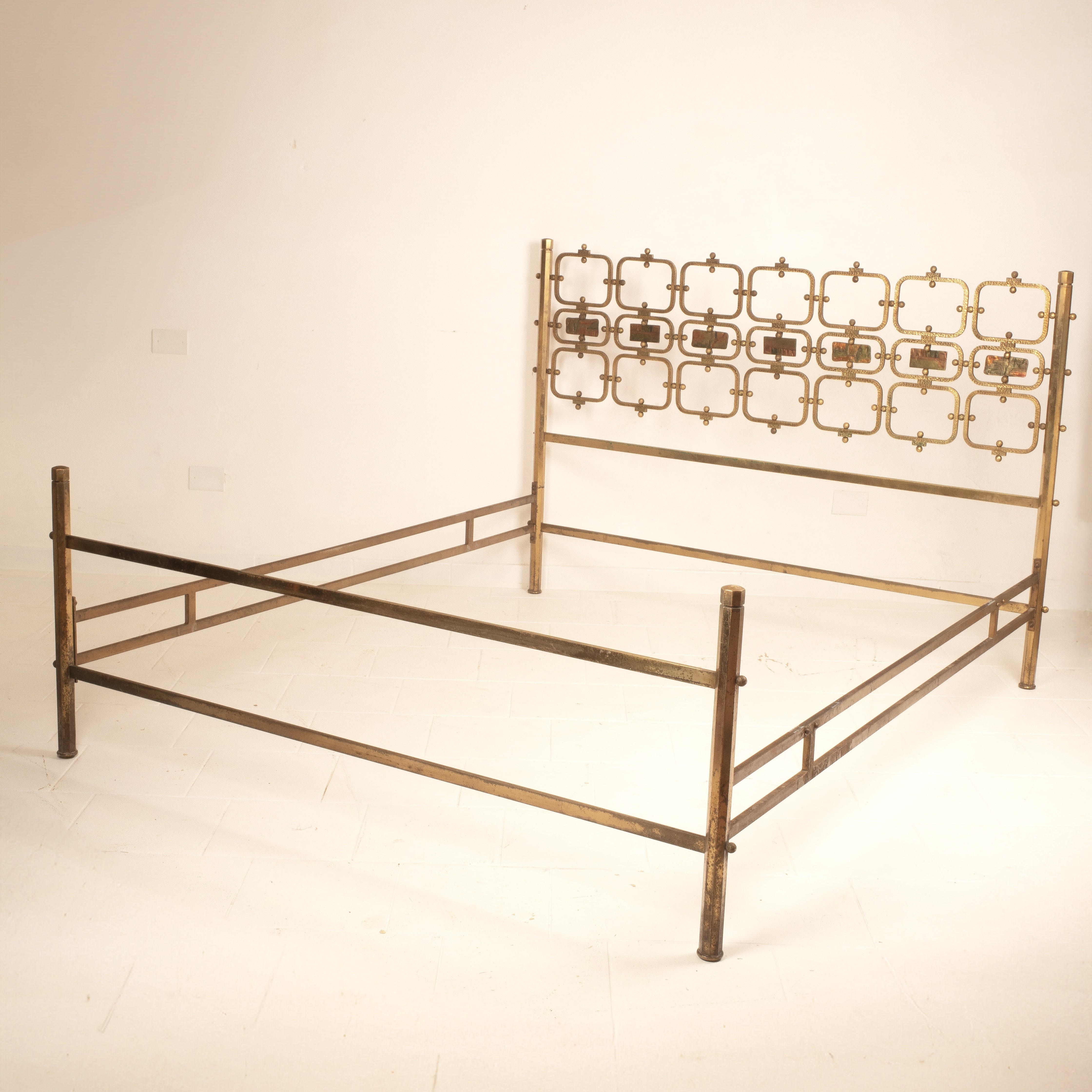 Bronze bed by Osvaldo Borsani for Atelier Borsani Varedo