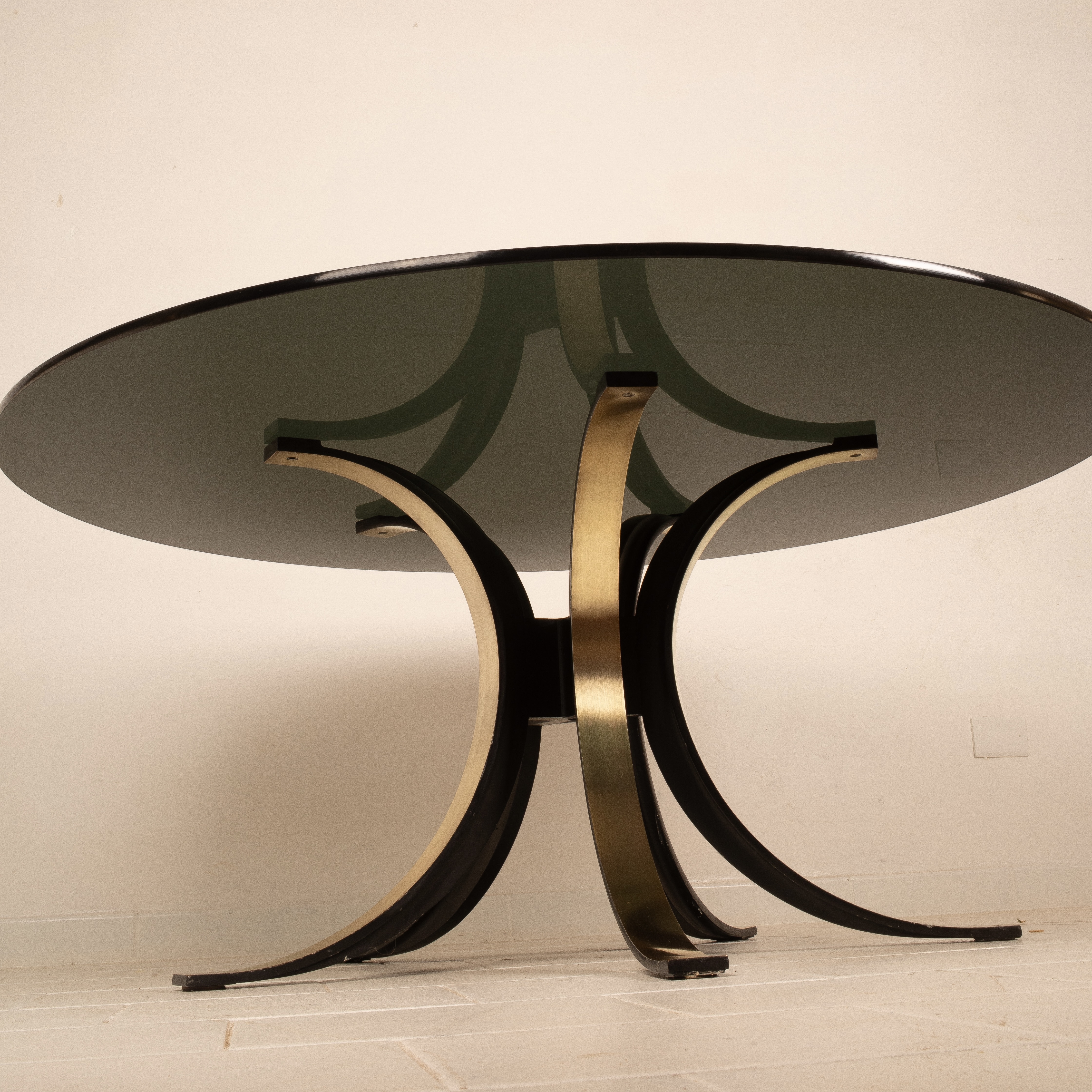 Rare "T69 XL" Table by Osvaldo Borsani and Eugenio Gerli for Tecno SPA