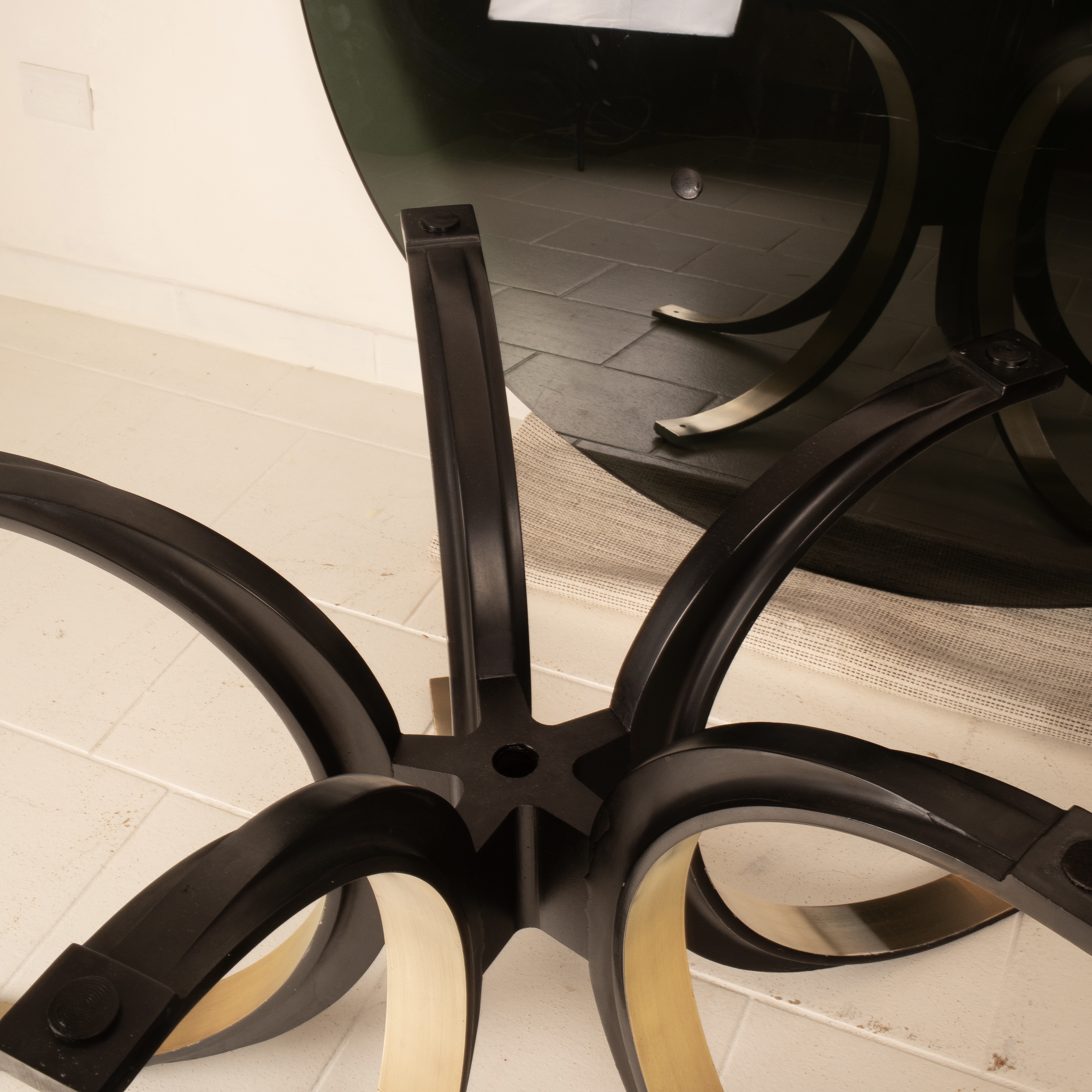Rare "T69 XL" Table by Osvaldo Borsani and Eugenio Gerli for Tecno SPA
