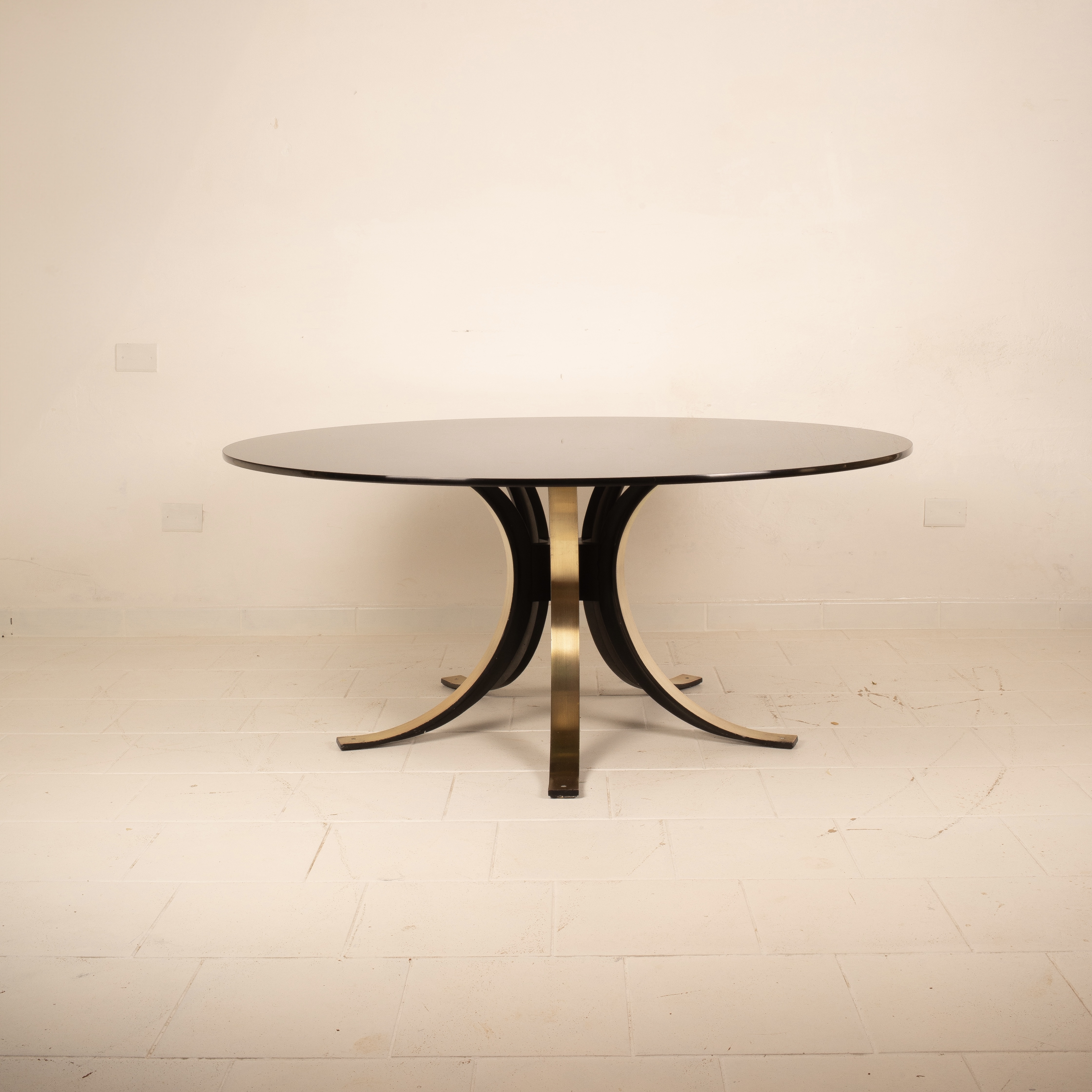 Rare "T69 XL" Table by Osvaldo Borsani and Eugenio Gerli for Tecno SPA