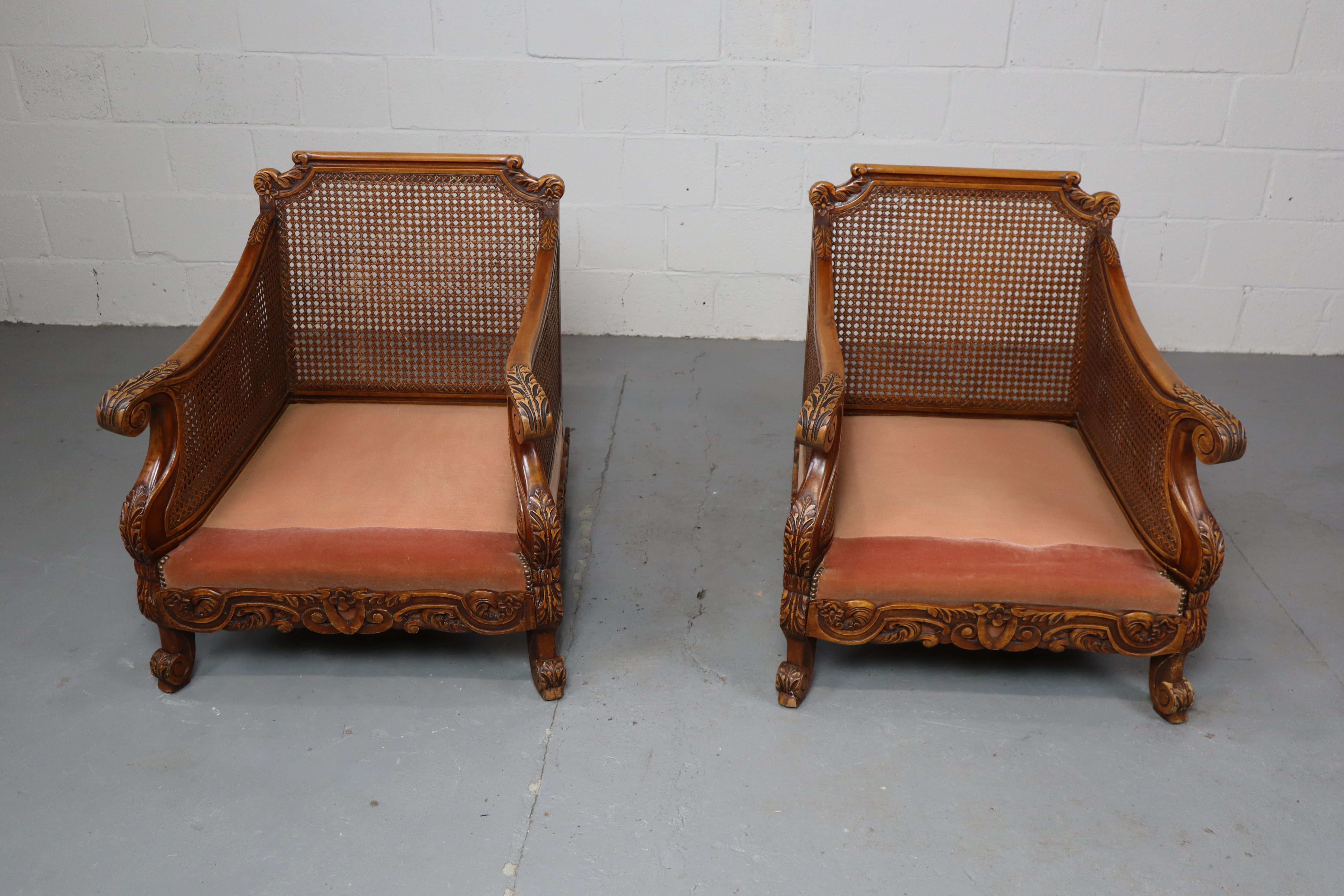 Paire de fauteuils du début du 20e siècle