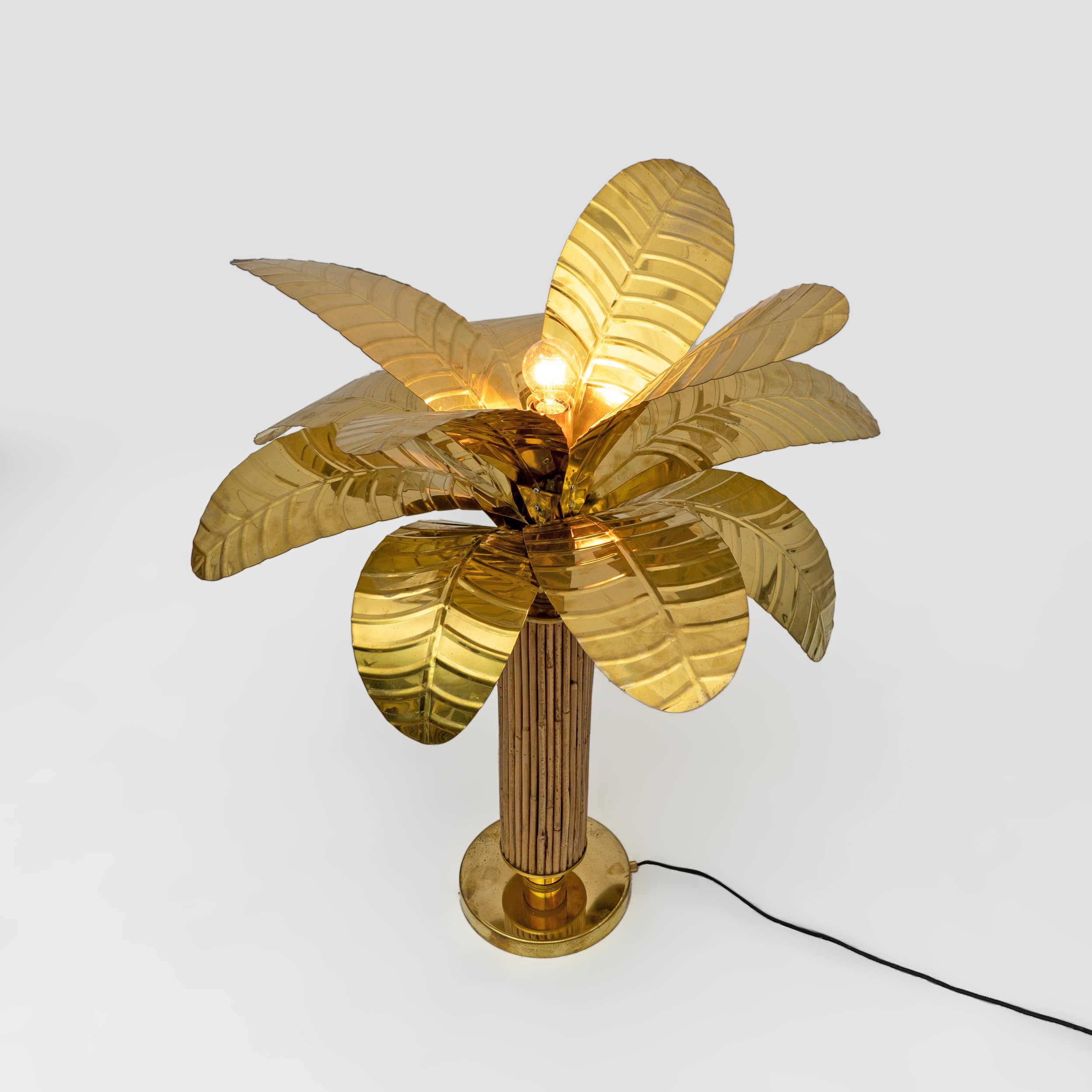 Pair of Mid-century Modern Italian Brass and Rattan Palm Tree Lamps, 1970s