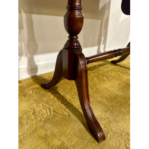 Reproduction Drop Leaf Sofa Table