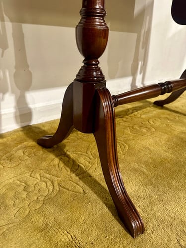 Reproduction Drop Leaf Sofa Table