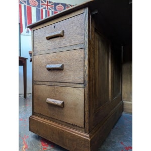1940s Leather Topped Oak Partners Office Desk. Vintage/Antique