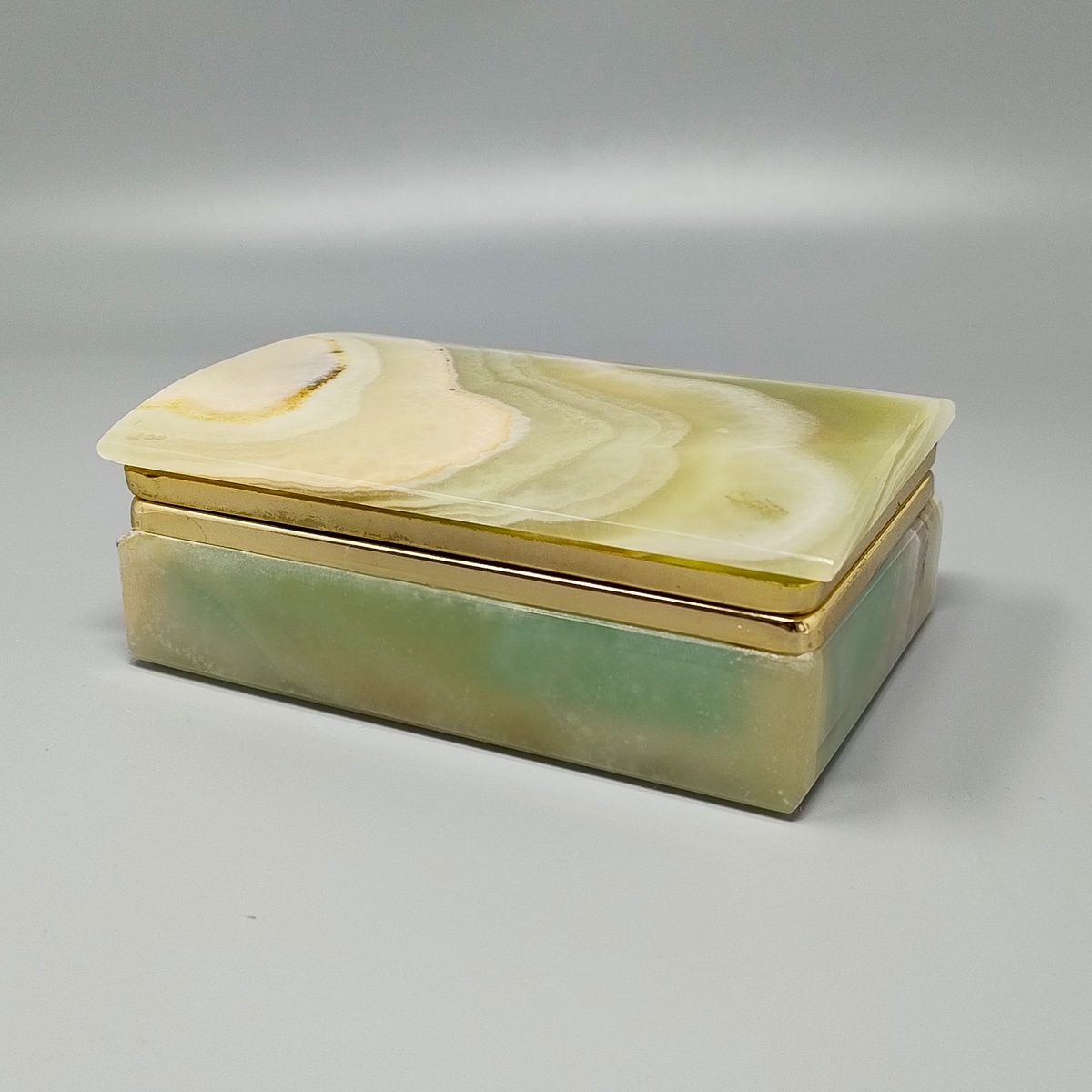 1960s Astonishing Box in Onyx. Made in Italy