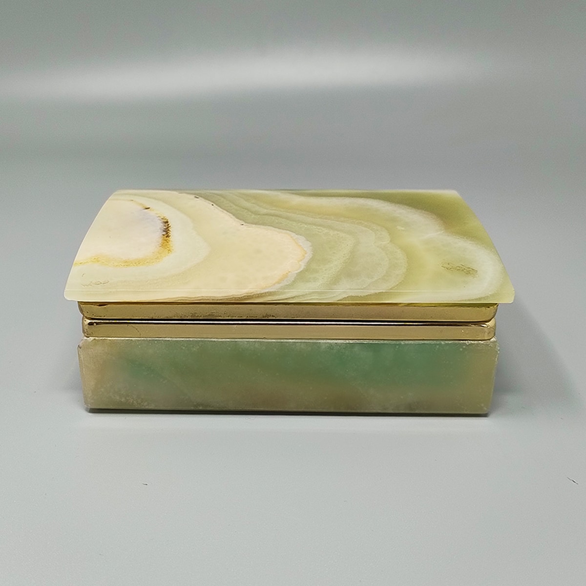 1960s Astonishing Box in Onyx. Made in Italy