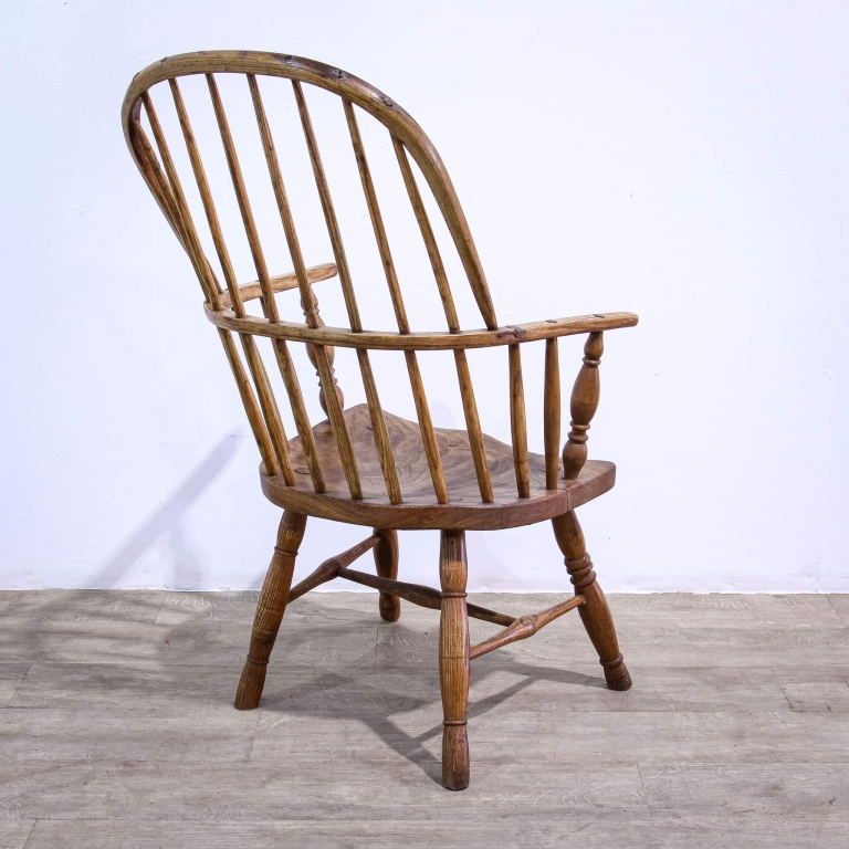 Vernacular Country Windsor Chair - Image 2
