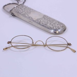 Silver Spectacle Chatelaine Case