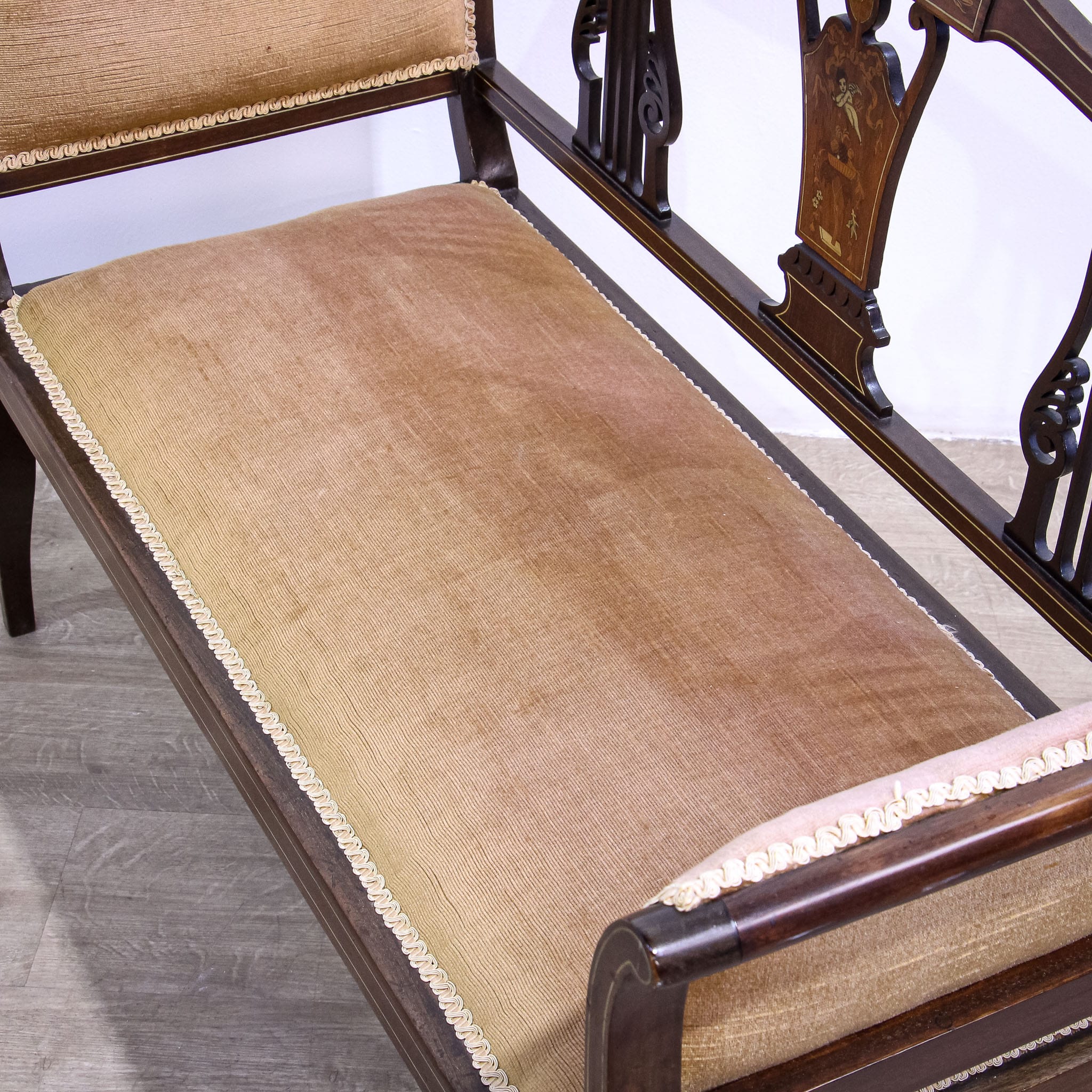 Edwardian Mahogany Salon Couch or Sofa