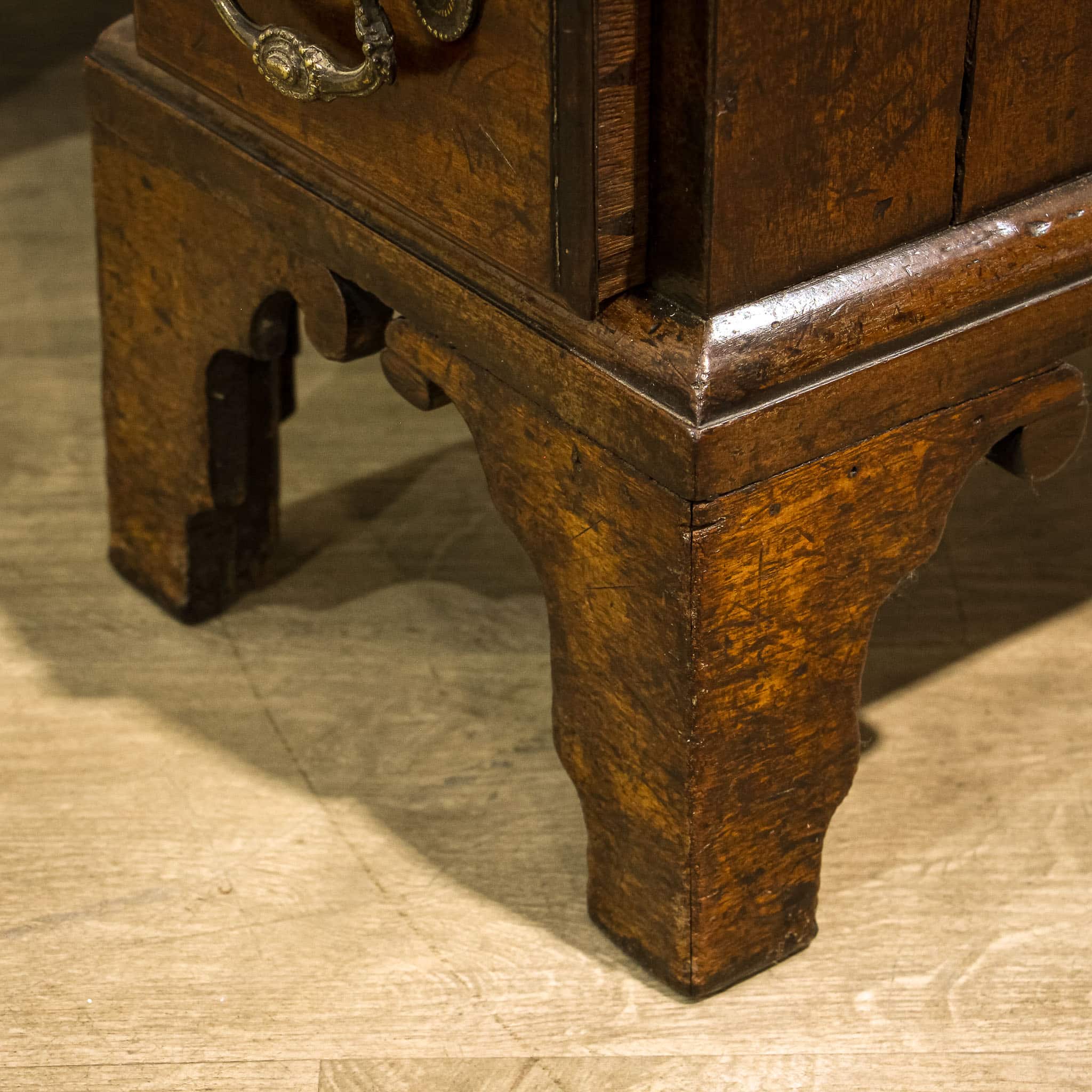 Compact Georgian Kneehole Desk with Drop Front Drawer