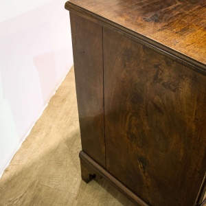 Compact Georgian Kneehole Desk with Drop Front Drawer