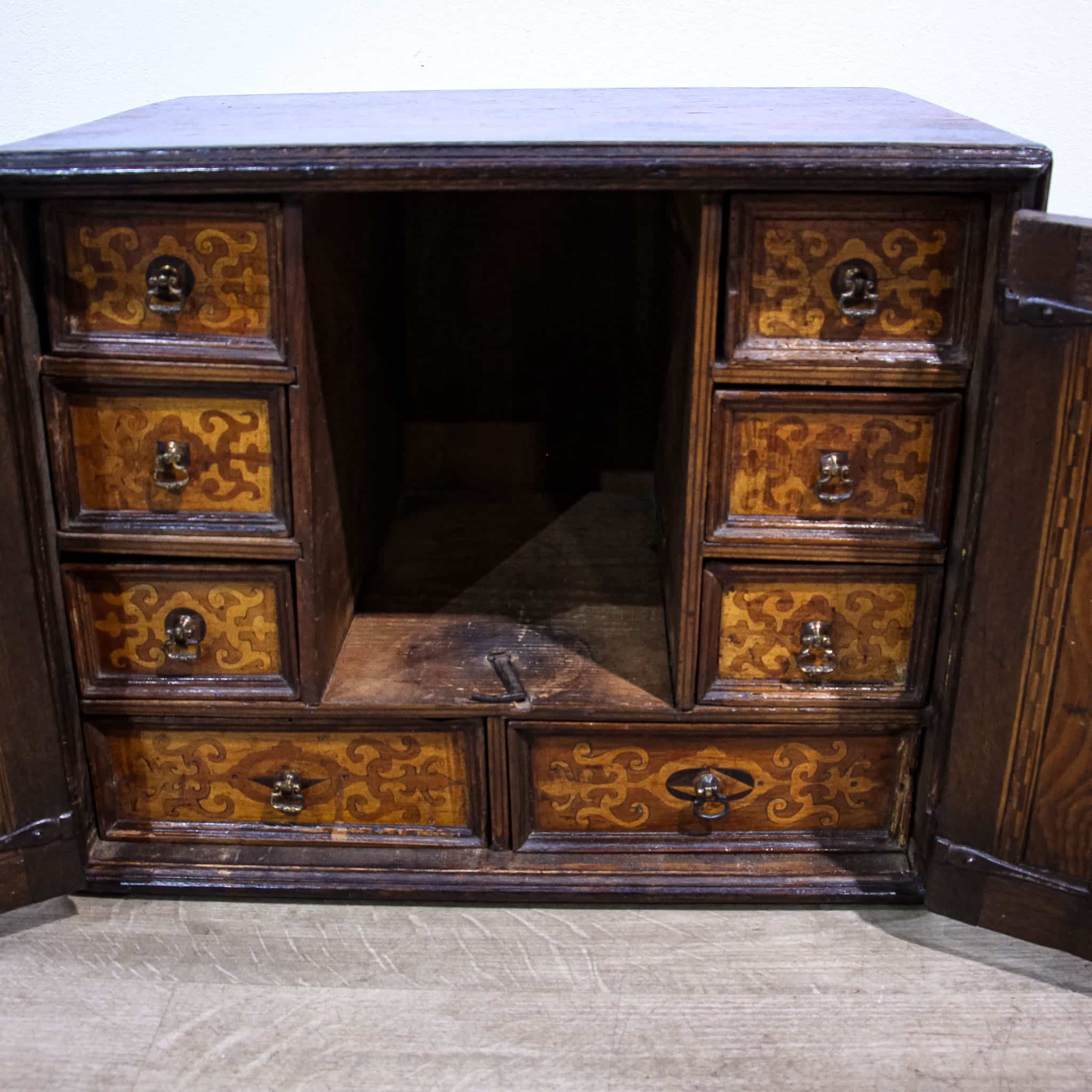 Early 18th Century Marquetry Table Cabinet