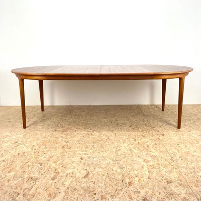 Mid Century Danish Rosewood Dining Table By Johannes Andersen